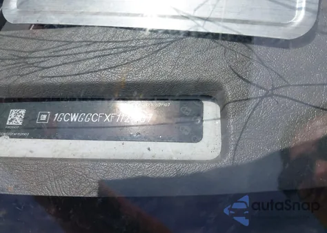 2015 Chevrolet Express 2500 Work Van z USA, uszkodzony, nr VIN 1GCWGGCFXF1121507